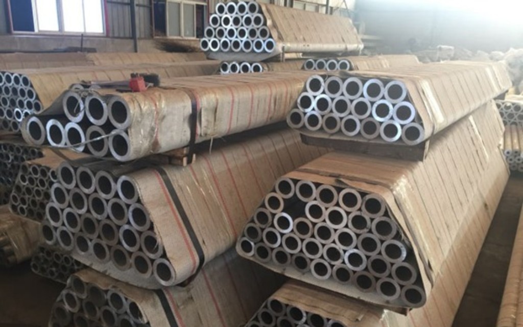 The types and uses of aluminum alloy pipes.